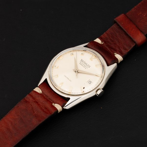MONVIS : Orologio automatico Incabloc con datario in acciaio, quadrante grigio con numeri applicati, 33 mm  - Asta Watches - Associazione Nazionale - Case d'Asta italiane