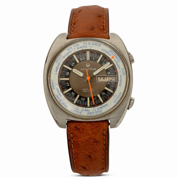 Bulova : Accutron Worldtimer in acciaio con datario, movimento al quarzo e indicazione dei 24 fusi orari, cinturino in pelle, 39x41 mm  - Asta Watches - Associazione Nazionale - Case d'Asta italiane