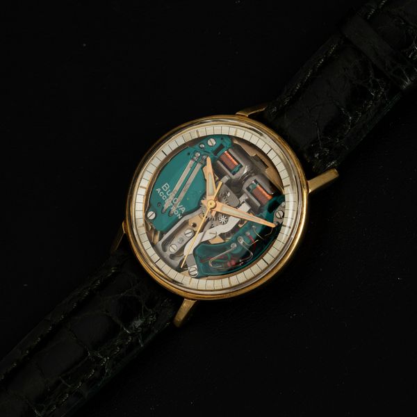 Bulova : Accutron Spaceview in oro giallo 18k, movimento elettromeccanico con scatola e garanzia, 35,5 mm  - Asta Watches - Associazione Nazionale - Case d'Asta italiane