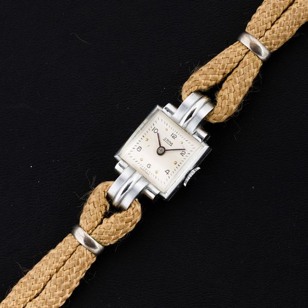 Stima : Orologio Lady in acciaio carica manuale quadrato NOS, 21x17 mm  - Asta Watches - Associazione Nazionale - Case d'Asta italiane