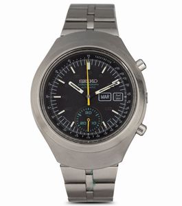 SEIKO - Helmet cronografo automatico in acciaio, indicazione di giorno e data, quadrante nero opaco con lancetta gialla, 39 mm