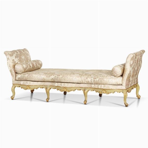 COPPIA DI PANCHE IN STILE SETTECENTESCO, SECOLO XX  - Asta INTERNATIONAL FINE ART - Associazione Nazionale - Case d'Asta italiane