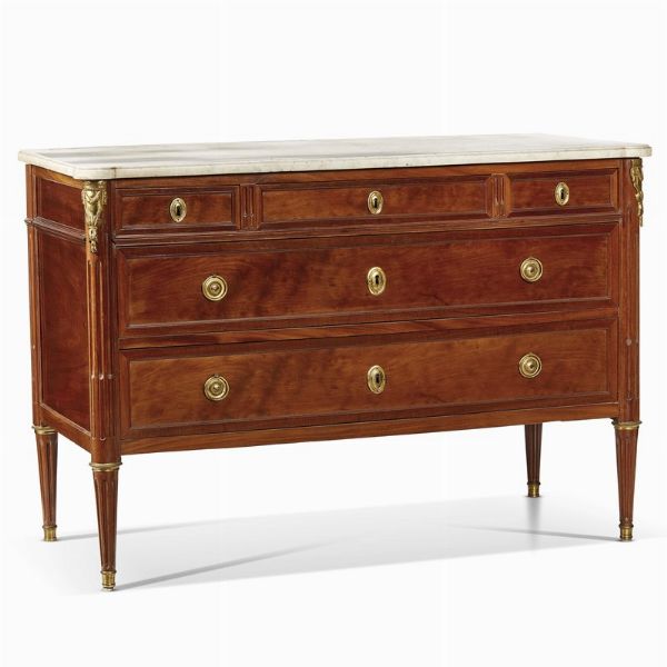 CASSETTONE, FRANCIA, SECONDA MET&Agrave; SECOLO XVIII  - Asta INTERNATIONAL FINE ART - Associazione Nazionale - Case d'Asta italiane