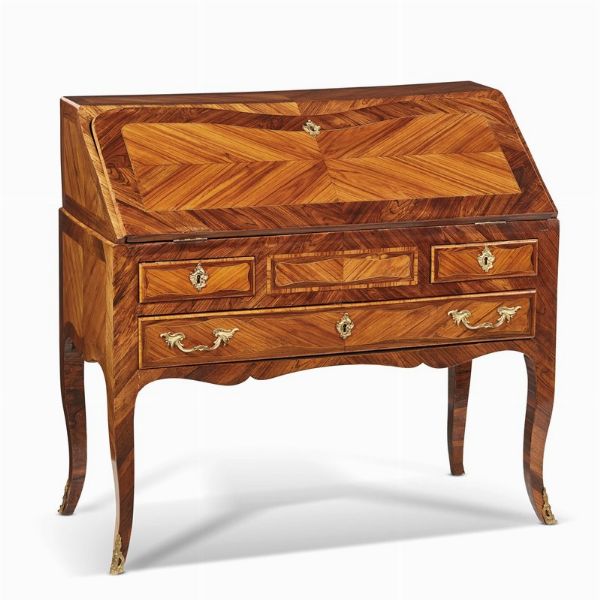 SCRITTOIO A RIBALTA, FRANCIA, SECONDA MET&Agrave; SECOLO XVIII  - Asta INTERNATIONAL FINE ART - Associazione Nazionale - Case d'Asta italiane