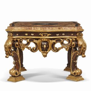 TAVOLO DA CENTRO, VENEZIA, INIZI SECOLO XVIII  - Asta INTERNATIONAL FINE ART - Associazione Nazionale - Case d'Asta italiane
