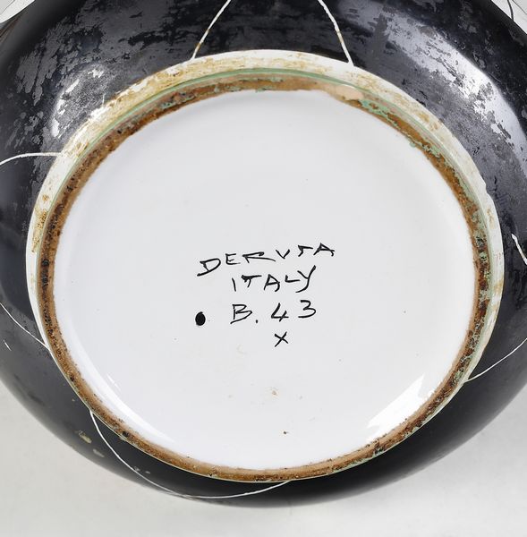 COOPERATIVA MAIOLICHE DERUTA : Brocca decorata a motivi geometrici  - Asta Asta 451 | DESIGN E ARTI DECORATIVE DEL NOVECENTO - CERAMICHE e VETRI Online - Associazione Nazionale - Case d'Asta italiane