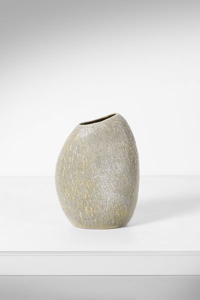 GUIDO ANDLOVITZ (1900-1971) & ANTONIA CAMPI (1921-2019) : Vaso mod. 6168 per Societ Ceramica Italiana Laveno, Lavenia  - Asta Asta 451 | DESIGN E ARTI DECORATIVE DEL NOVECENTO - CERAMICHE e VETRI Online - Associazione Nazionale - Case d'Asta italiane