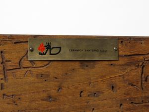 CAPRON ROGER (1922 - 2006) : Pannello decorativo montato su tavola in legno composto da cinque formelle con figura graffita di un pesce, Vallauris  - Asta Asta 451 | DESIGN E ARTI DECORATIVE DEL NOVECENTO - CERAMICHE e VETRI Online - Associazione Nazionale - Case d'Asta italiane