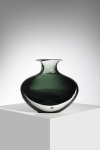POLI FLAVIO (1900 - 1984) - Vaso a sezione ovale mod. 13624 per Seguso Vetri d'Arte, Murano