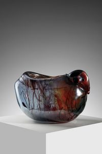 SCARPA CROCE LUIGI (1901 - 1967) - attribuito. Vaso scultura con applicazione di elemento zoomorgo per I.V.R. Mazzega, Murano