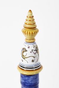 FANCIULLACCI CERAMICHE : Grande fiasca decorata con soggetti classici e anse a mascheroni, Montelupo Fiorentino  - Asta Asta 451 | DESIGN E ARTI DECORATIVE DEL NOVECENTO - CERAMICHE e VETRI Online - Associazione Nazionale - Case d'Asta italiane