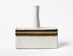 GAMBONE BRUNO (1936 - 2021) : Bottiglia  - Asta Asta 451 | DESIGN E ARTI DECORATIVE DEL NOVECENTO - CERAMICHE e VETRI Online - Associazione Nazionale - Case d'Asta italiane