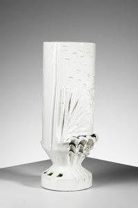 ASSETTO FRANCO (1911 - 1991) : Vaso con corpo cilindrico decorato con motivi astratti a rilievo  - Asta Asta 451 | DESIGN E ARTI DECORATIVE DEL NOVECENTO - CERAMICHE e VETRI Online - Associazione Nazionale - Case d'Asta italiane