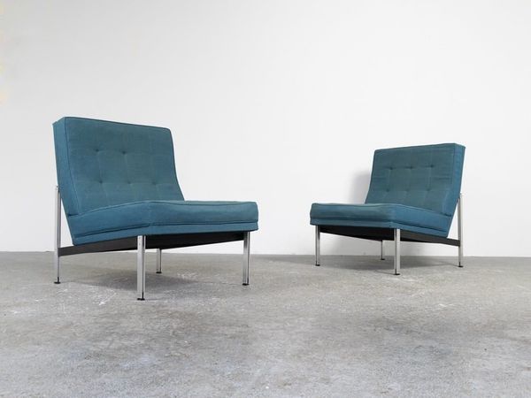 Coppia di poltrone,  di Florence Knoll modello Parallel Bar  - Asta La casa moderna  - Associazione Nazionale - Case d'Asta italiane