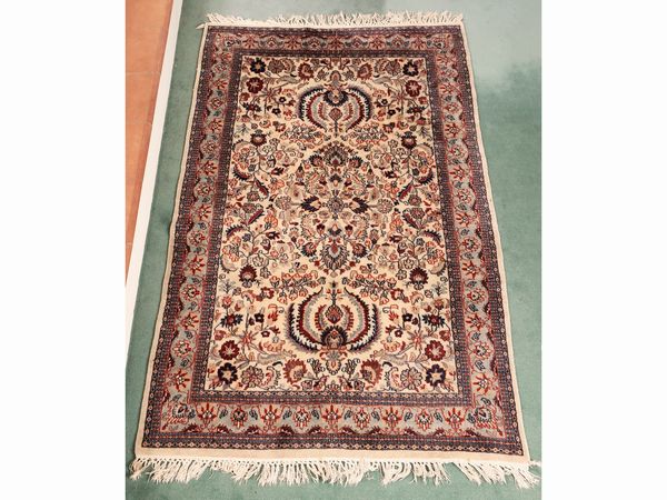 Tappeto persiano in misto seta  - Asta La casa moderna  - Associazione Nazionale - Case d'Asta italiane