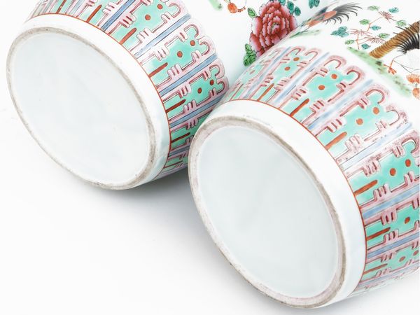 Coppia di vasi in porcellana  - Asta La casa moderna  - Associazione Nazionale - Case d'Asta italiane