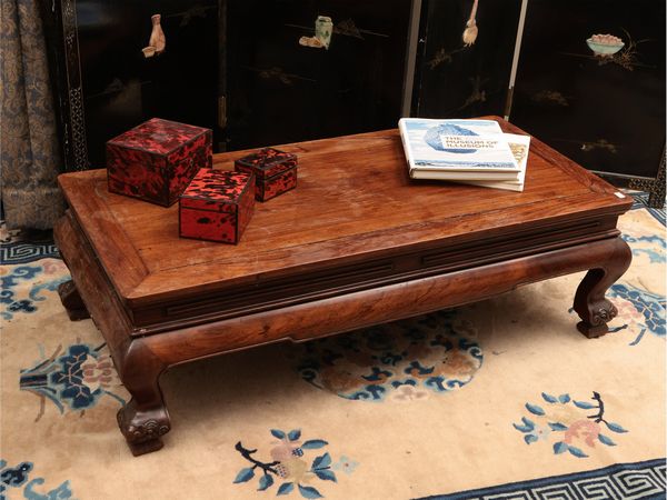 Tavolino basso orientale in tek  - Asta La casa moderna  - Associazione Nazionale - Case d'Asta italiane