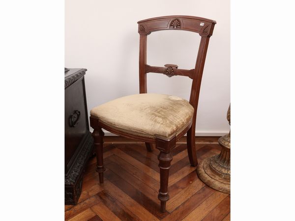 Serie di sei sedie in noce  - Asta La casa moderna  - Associazione Nazionale - Case d'Asta italiane