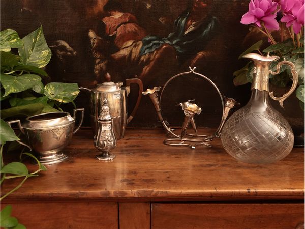 Accessori per la tavola in metallo argentato e cristallo  - Asta La casa moderna  - Associazione Nazionale - Case d'Asta italiane