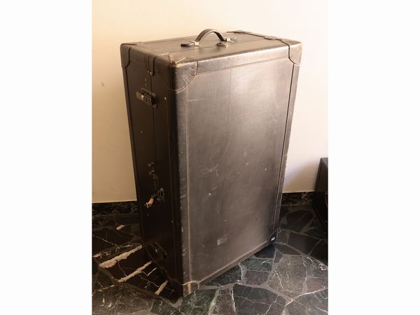 Baule - armadio da viaggio in cuoio bruno, Dunhill  - Asta La casa moderna  - Associazione Nazionale - Case d'Asta italiane