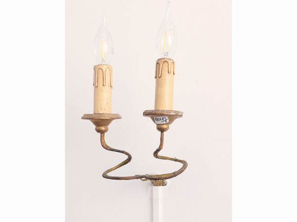 Serie di quattro applique in legno dorato  - Asta La casa moderna  - Associazione Nazionale - Case d'Asta italiane