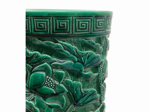 Grande vaso a bulbo in ceramica invetriata verde smeraldo  - Asta La casa moderna  - Associazione Nazionale - Case d'Asta italiane