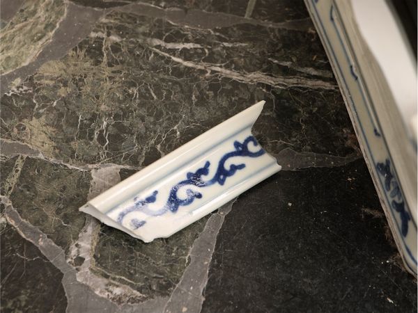 Coppia di portavasi in porcellana, Cina XX secolo  - Asta La casa moderna  - Associazione Nazionale - Case d'Asta italiane