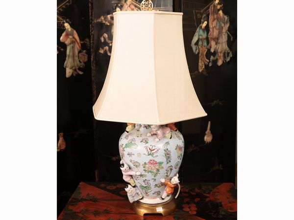 Lume da tavolo in porcellana  - Asta La casa moderna  - Associazione Nazionale - Case d'Asta italiane