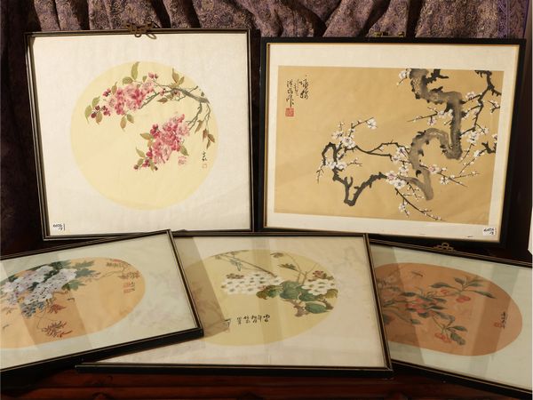 Otto pannelli decorativi orientali in tessuto e seta  - Asta La casa moderna  - Associazione Nazionale - Case d'Asta italiane