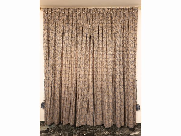 Coppia di tende in damasco  - Asta La casa moderna  - Associazione Nazionale - Case d'Asta italiane