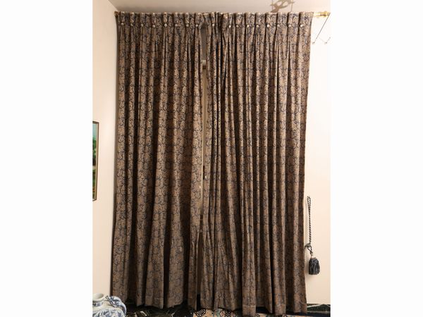 Coppia di tende in damasco  - Asta La casa moderna  - Associazione Nazionale - Case d'Asta italiane