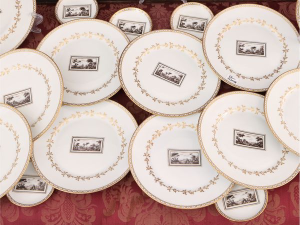 Serie di dodici piattini da dolce in porcellana, serie Fiesole, Richard Ginori  - Asta La casa moderna  - Associazione Nazionale - Case d'Asta italiane