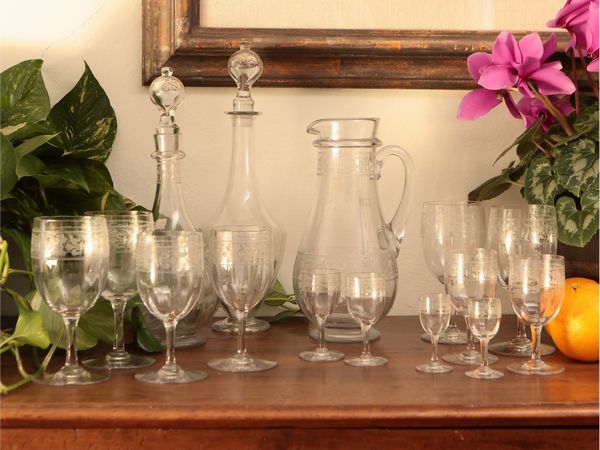 Servizio di bicchieri in cristallo molato  - Asta La casa moderna  - Associazione Nazionale - Case d'Asta italiane