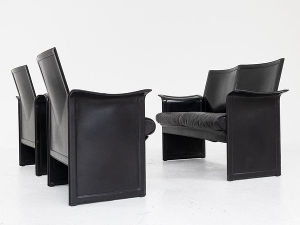 Divanetto e coppia di poltroncine modello Korium Di Tito Agnoli per Matteo Grassi  - Asta La casa moderna  - Associazione Nazionale - Case d'Asta italiane