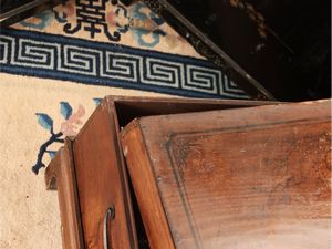 Bauletto orientale  - Asta La casa moderna  - Associazione Nazionale - Case d'Asta italiane