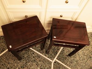 Coppia di tavolini bassi orientali in mogano  - Asta La casa moderna  - Associazione Nazionale - Case d'Asta italiane