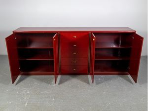 Credenza  laccata rossa  - Asta La casa moderna  - Associazione Nazionale - Case d'Asta italiane