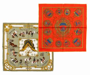 Hermès - Lotto composto da due foulard da tasca Equitation japonaise e Les Armes de Paris
