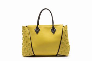 Louis Vuitton : Borsa W Tote Monogram Tuffetage  - Asta Luxury Fashion - Associazione Nazionale - Case d'Asta italiane