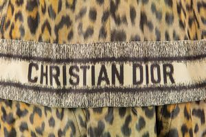 Christian Dior : Completo giacca con gonna lunga  - Asta Luxury Fashion - Associazione Nazionale - Case d'Asta italiane