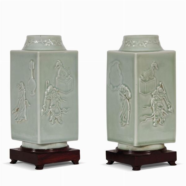 COPPIA DI VASI, CINA, DINASTIA QING, SEC. XIX-XX  - Asta Arte Orientale 东方艺术 - Associazione Nazionale - Case d'Asta italiane