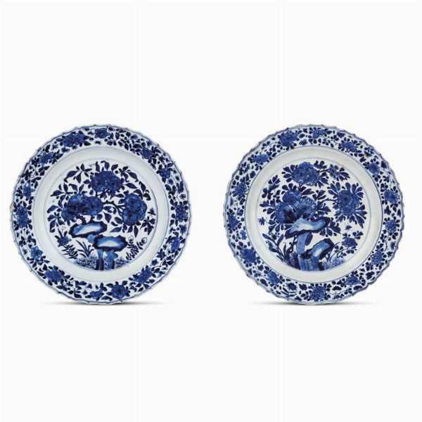 DUE PIATTI, CINA, DINASTIA, QING, SEC. XVIII  - Asta Arte Orientale 东方艺术 - Associazione Nazionale - Case d'Asta italiane