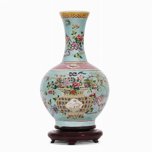 VASO, CINA, DINASTIA QING, SEC. XIX  - Asta Arte Orientale 东方艺术 - Associazione Nazionale - Case d'Asta italiane