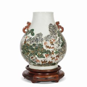 VASO, CINA, DINASTIA QING, SEC. XIX  - Asta Arte Orientale 东方艺术 - Associazione Nazionale - Case d'Asta italiane