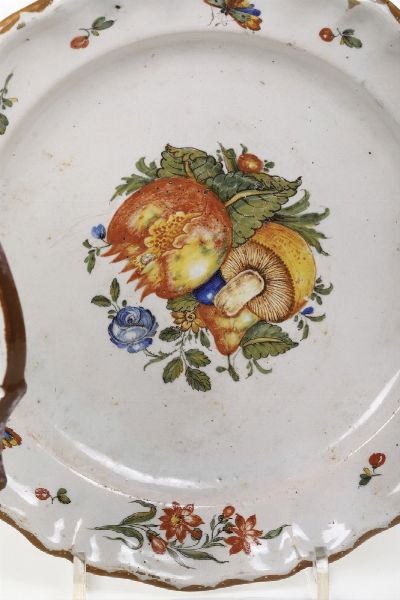 Piatto<BR>Nove, Manifattura Antonibon, 1750-1770<BR>  - Asta Maioliche e Porcellane da Collezione - Associazione Nazionale - Case d'Asta italiane
