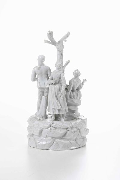 Gruppo centrotavola.<BR>Nove, Manifattura Antonibon, verso il 1800.  - Asta Maioliche e Porcellane da Collezione - Associazione Nazionale - Case d'Asta italiane