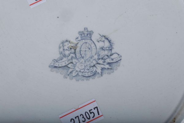 Piatto ortodosso<BR>Inghilterra, Manifattura dello Staffordshire, 1890-1920  - Asta Maioliche e Porcellane da Collezione - Associazione Nazionale - Case d'Asta italiane