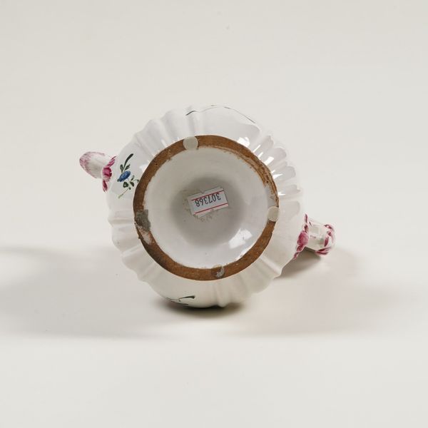 Caffettiera.<BR>Monte Milone (Pollenza), Manifattura Verdinelli, seconda met� del XVIII secolo.  - Asta Maioliche e Porcellane da Collezione - Associazione Nazionale - Case d'Asta italiane