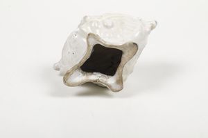 Saliera.<BR>Faenza, seconda met� del XVI secolo.  - Asta Maioliche e Porcellane da Collezione - Associazione Nazionale - Case d'Asta italiane