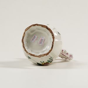 Caffettiera.<BR>Probabilmente Monte Milone (Pollenza), seconda met� del XVIII secolo.  - Asta Maioliche e Porcellane da Collezione - Associazione Nazionale - Case d'Asta italiane